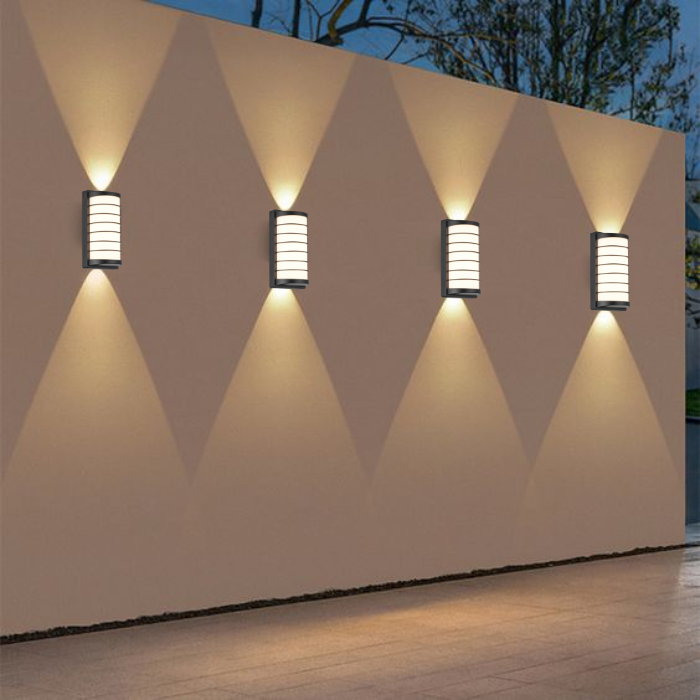 Brightstar L588 BLACK IP65 Outdoor LED Wall Light – 22W 3000K