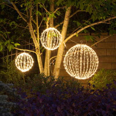 Outdoor/Indoor Christmas Sphere light