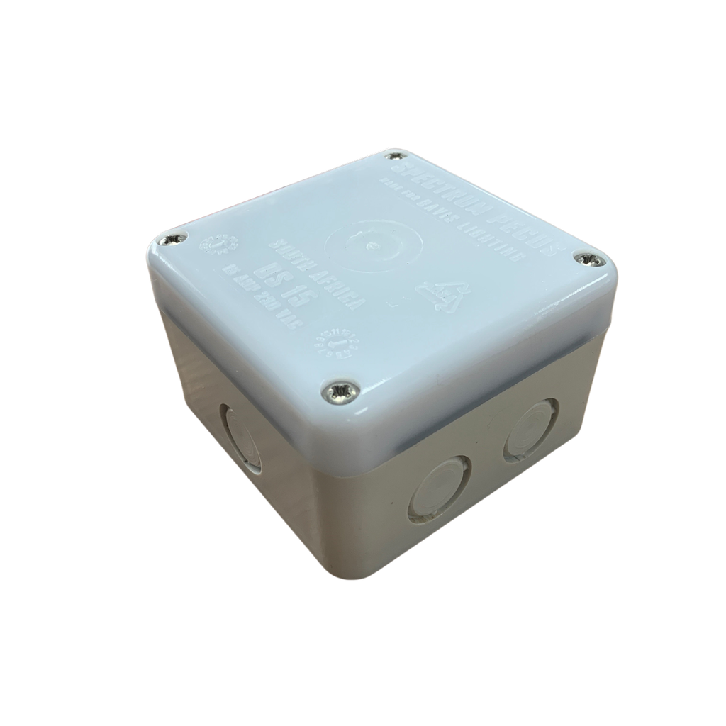 SYNERJI DAY/NIGHT SWITCH 15AMP – WYNBERG LIGHTS